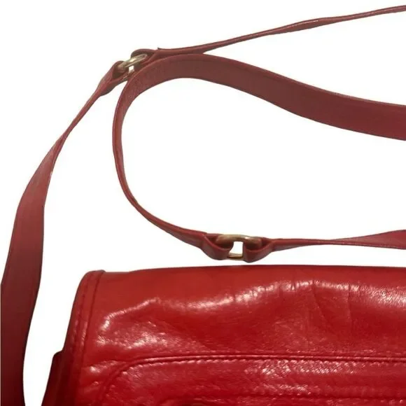 Gucci red leather gold hardware logo crossbody bag - Picture 6 of 14